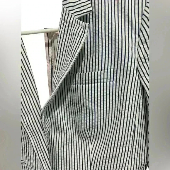 J. Crew Seersucker Blue and White Striped Cotton One Button Blazer Size 4 - Picture 4 of 8